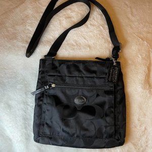 Elegant Black Coach Crossbody Purse